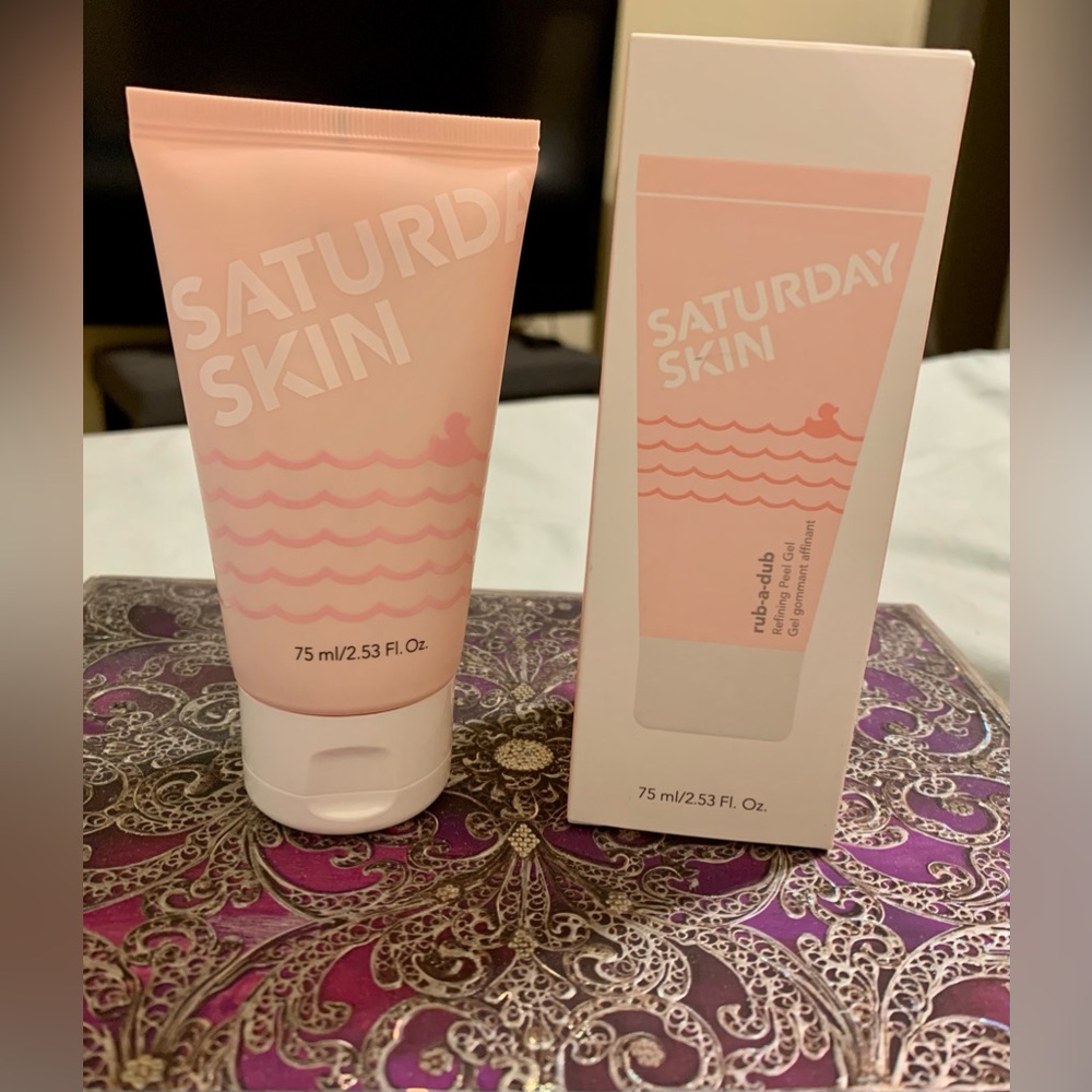 Saturday Skin Rub a Dub Refining Peel Gel.